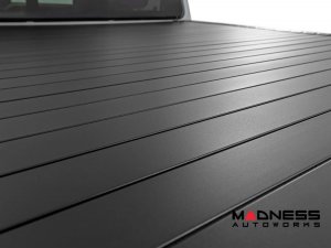 GMC Canyon Bed Cover - Roll Up - Hard Cover - 5' Bed